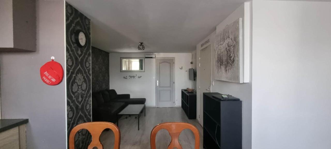 L'Indeniable Apartment แซ็ต ภายนอก รูปภาพ
