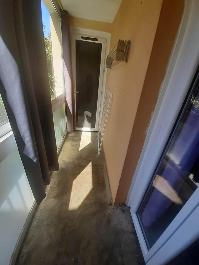 L'Indeniable Apartment แซ็ต ภายนอก รูปภาพ